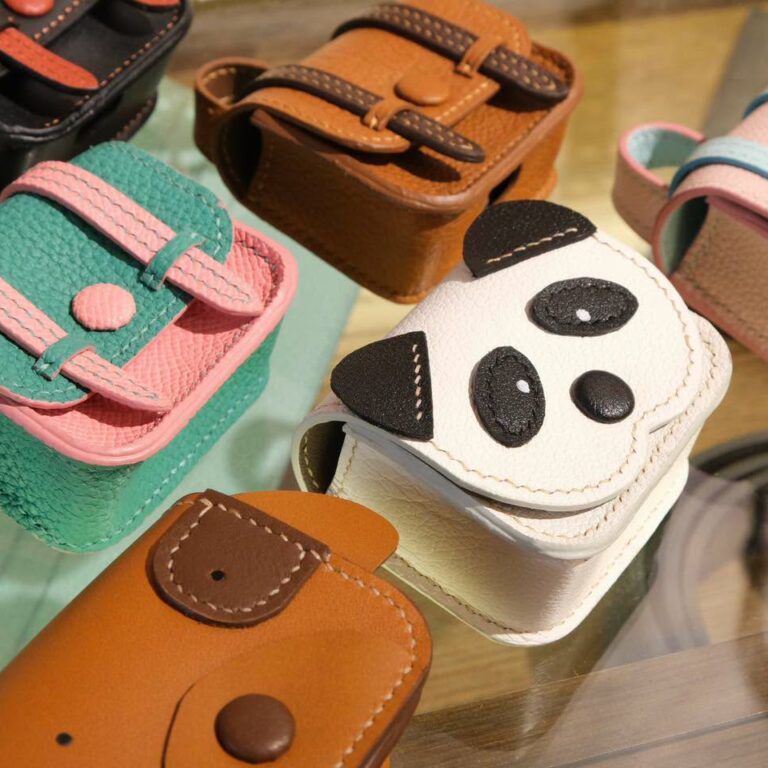 Bao da tai nghe, case Airpod nhiều kiểu dáng
